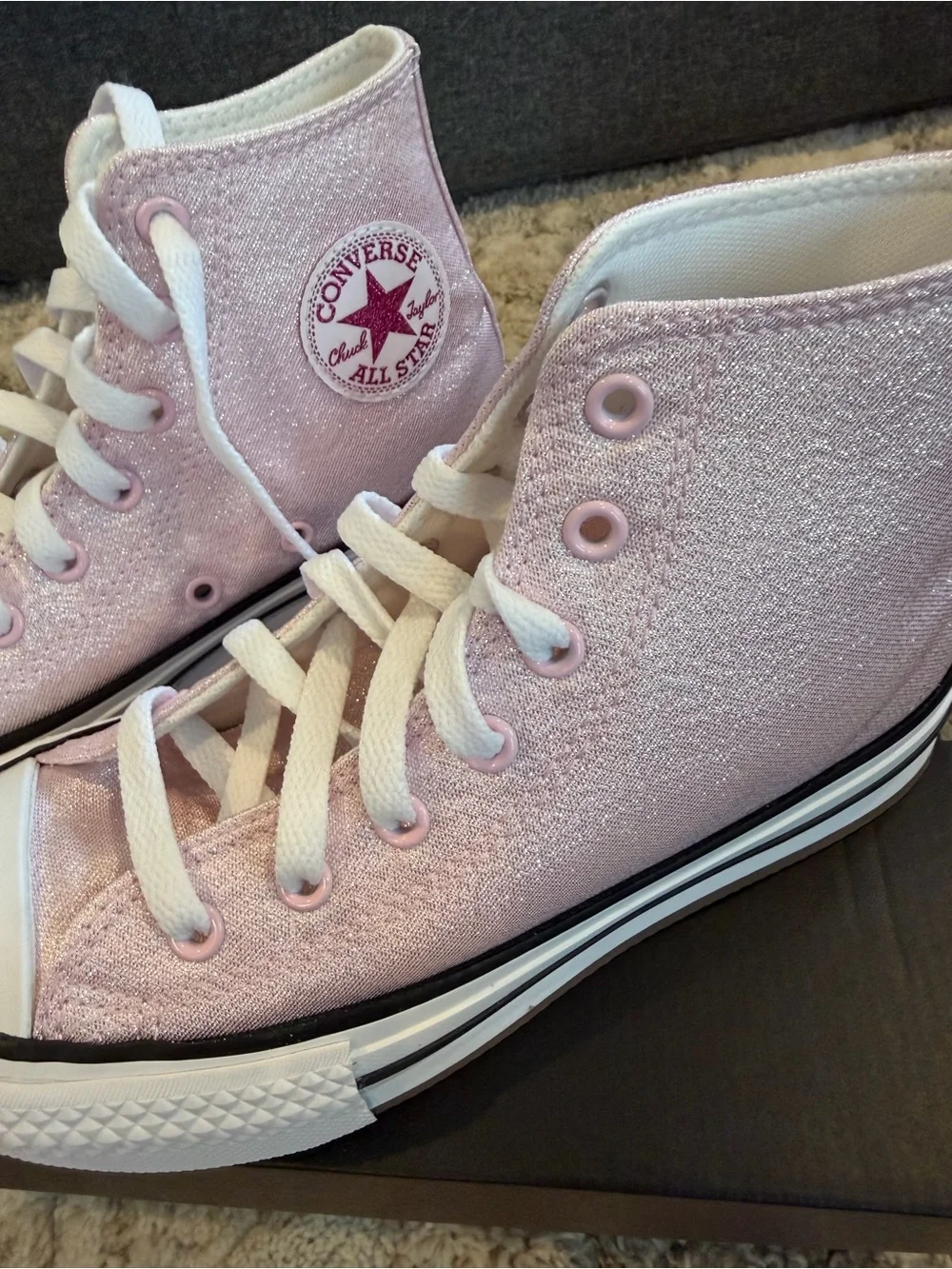 Converse sparkling pink